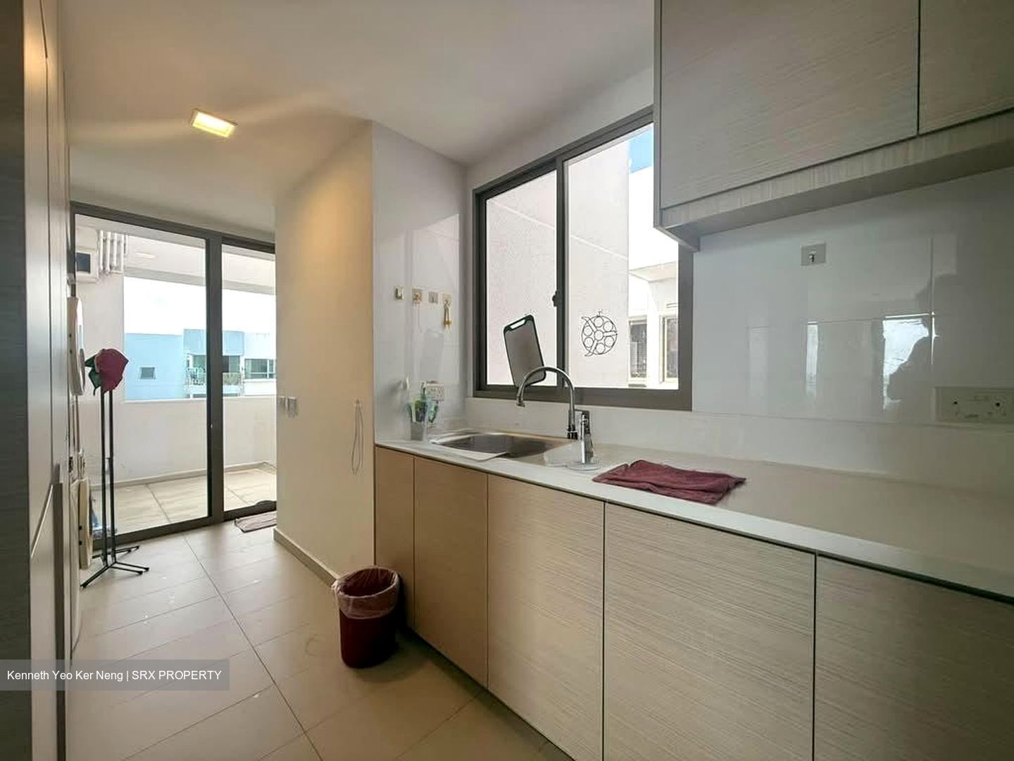 Waterfront Gold (D16), Condominium #582200051